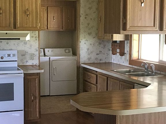2nd image of 5713 W 4500 N