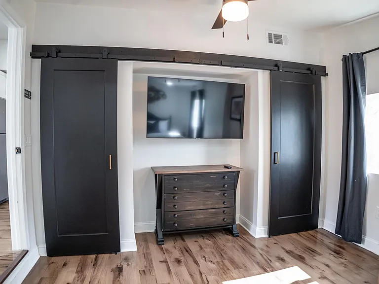 3720 Taft Ave — Photo 18