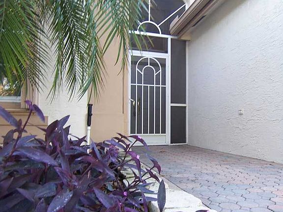 2nd image of 11377 Deleon Cir