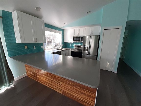 5th image of 15320 77th Avenue Ct E