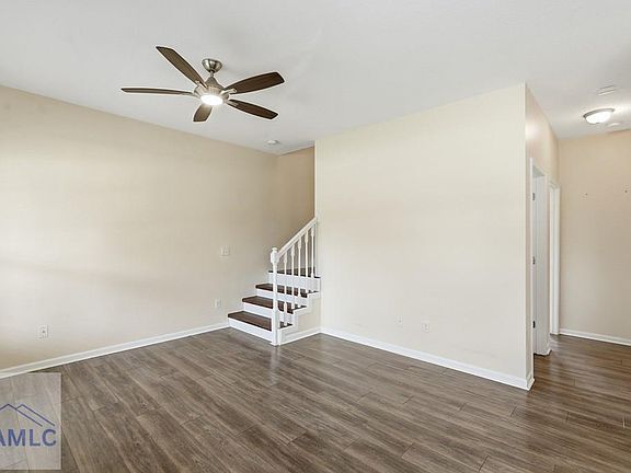 5th image of 202 Ash Blvd