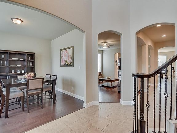 5th image of 4506 Plumeria Dr