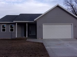 2461 Lincoln St, Wisconsin Rapids, WI 54494