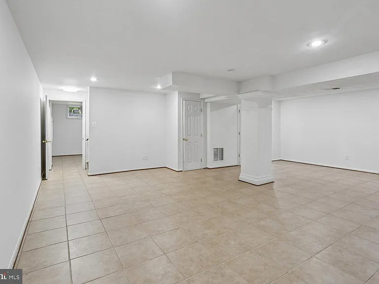 903 Ridge Dr — Photo 38