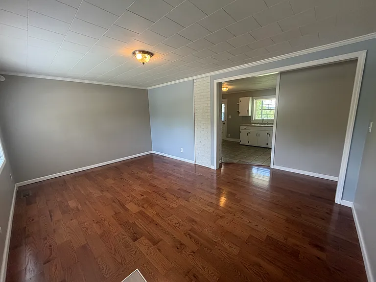 6720 Blue Springs Pkwy #1 — Photo 3