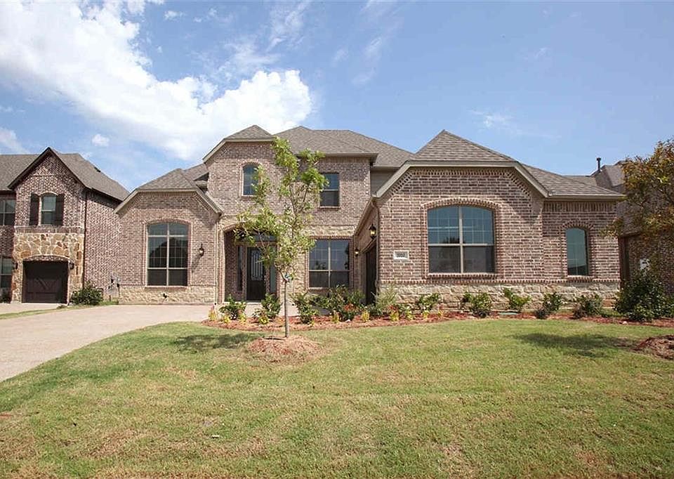 1st image of 1010 Pleasant View Dr