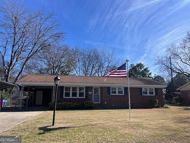 1st image of 110 Walker Dr