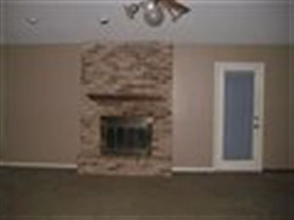 3rd image of 7709 Barryknoll Ln