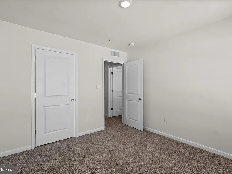1801 Rankokus Dr — Photo 27