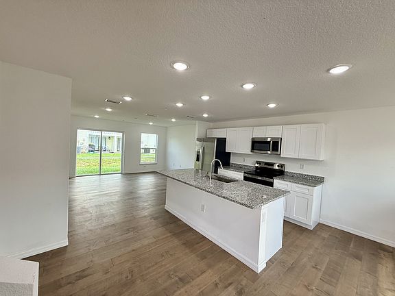 3rd image of 167 Bowie Ln #B