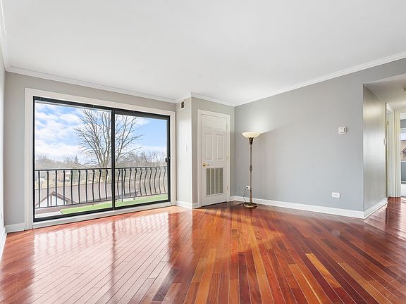 4th image of 17525 71st Ct APT 3C