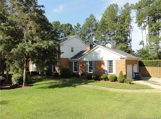 210 Linville Dr, Matthews, NC 28105