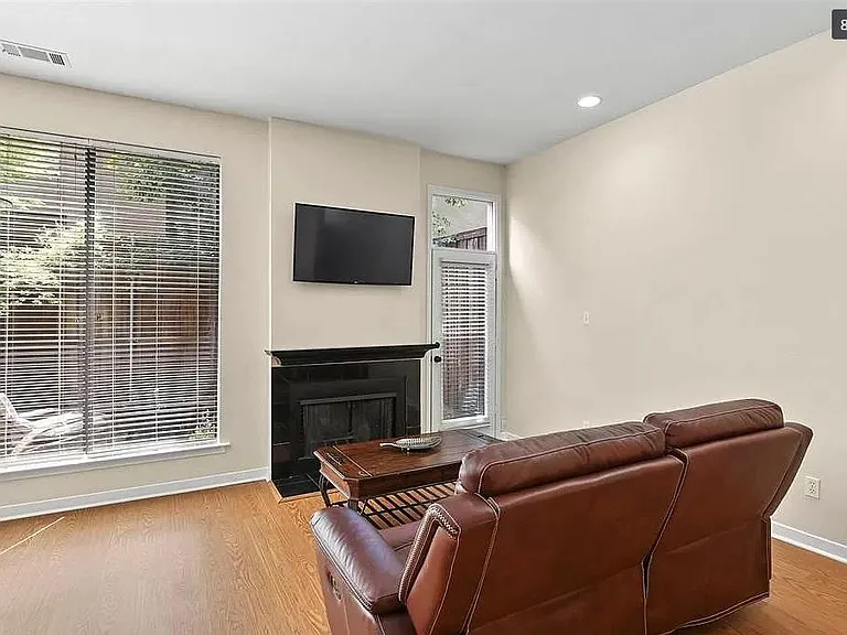 4031 Holland Ave #A — Photo 8