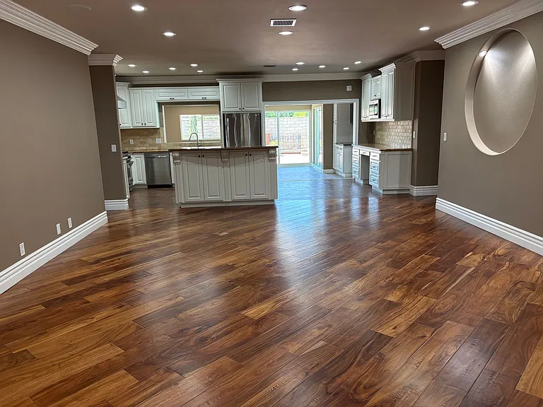 12859 Fenton Ave — Photo 13