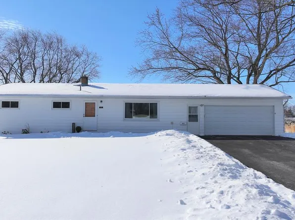 1665 Olive Dr, Ontario, OH 44906