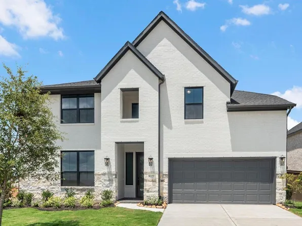 5227 Silk Petal Dr, Rosenberg, TX 77471