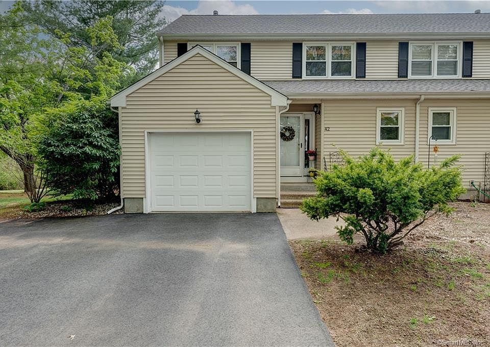 1st image of 42 Norman Drive #42