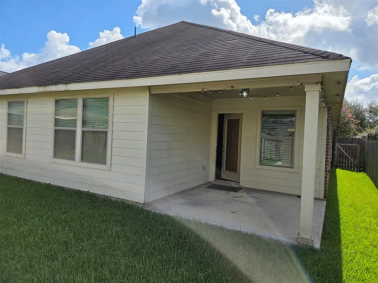 219 Golden Grain Dr — Photo 19
