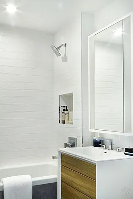 Rented by Avenues Real Estate | media 7