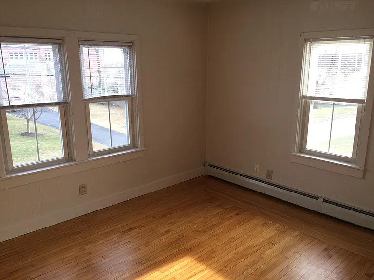 97 Mawney St #2 — Photo 8
