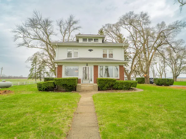 21827 Austin St, Lowell, IN 46356