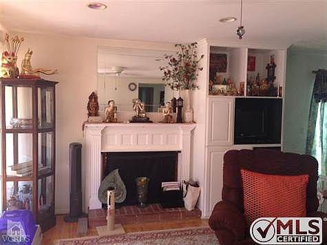 2nd image of 897 S Boxthorn Ave