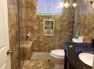 20036 NW 35th Ave, Miami Gardens, FL 33056