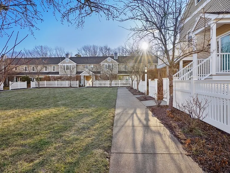 310 Tilden Commons Ln #310 — Photo 22