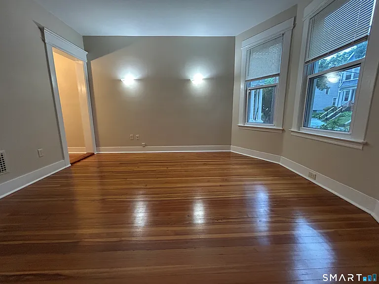 37 Pardee Pl — Photo 4