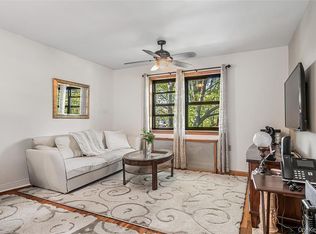 218-12 43rd Ave APT 2E, Bayside, NY 11361