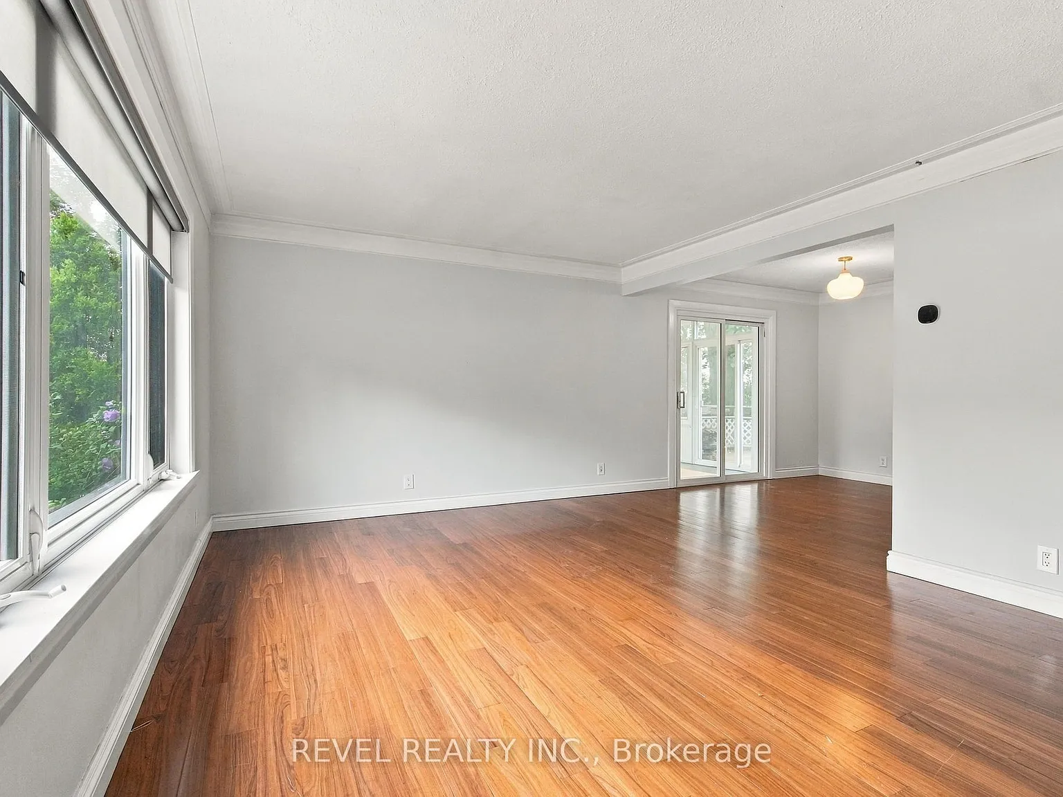 3 bed, $2,500 — Photo 4