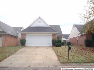 5438 Remington Cv, Southaven, MS 38671