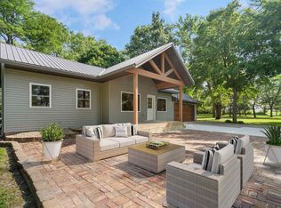 1636 Jepsen Rd, Cedar Falls, IA 50613