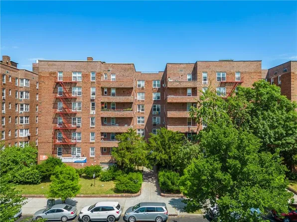 2727 Ocean Pkwy APT C1, Brooklyn, NY 11235