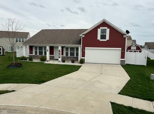 2061 Beacon Ct, Columbus, IN