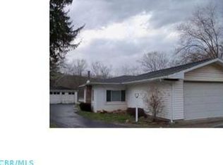 5533 N State Route 60 NW, McConnelsville, OH 43756