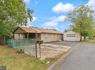 2424 Suncrest Rd, Sparrows Pt, MD 21219
