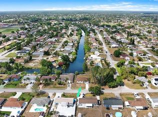 4713 31st Ave SW, Naples, FL 34116