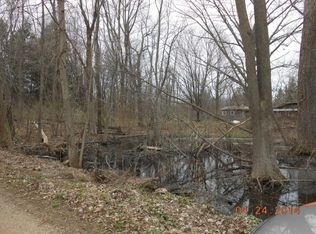 5948 Huron St, Coloma, MI 49038