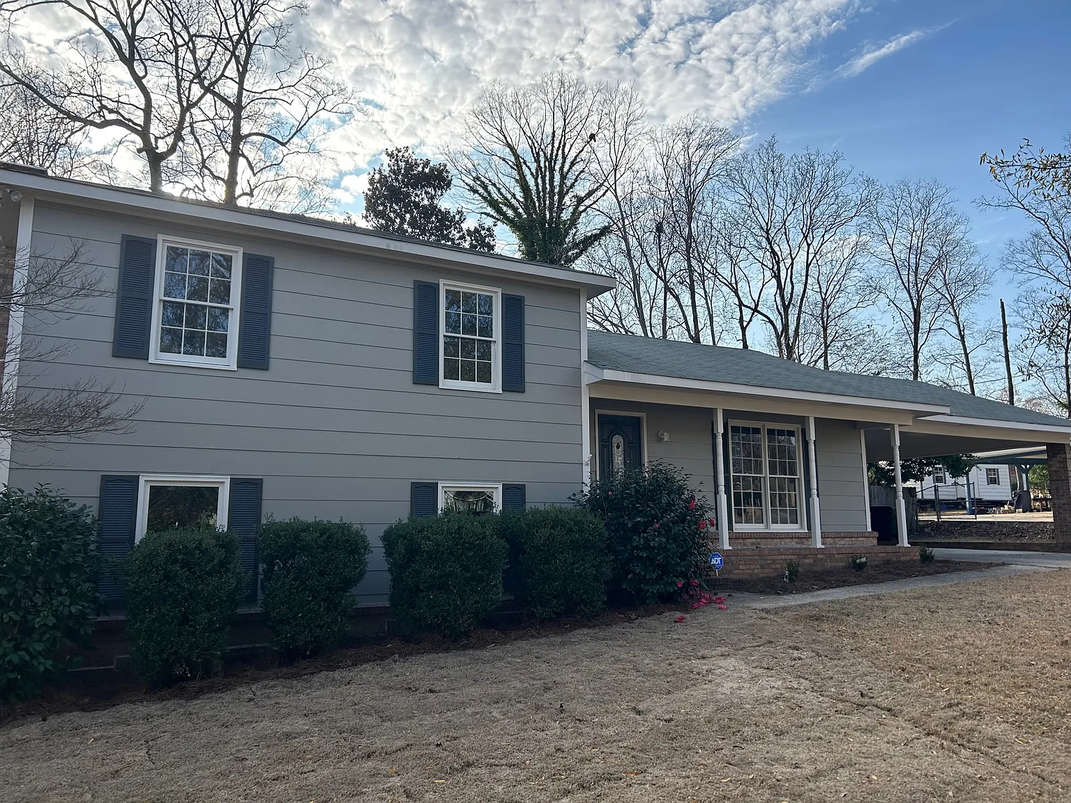 4 bed, 3.0 bath, 1911 sqft, $1,950 — Photo 1