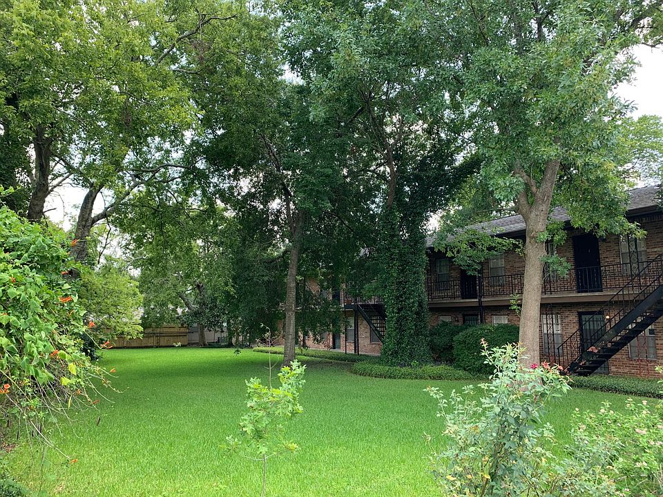 1st image of 8330 Park Place Blvd APT 8
