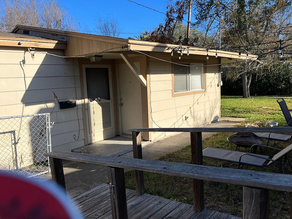 1st image of 432 Pasadena Pl #1/2