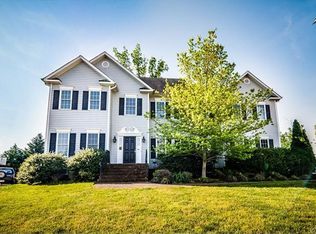 14413 Fountain View Dr, Midlothian, VA 23112