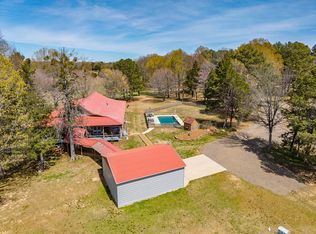 1320 Pine Lodge Rd, Batesville, MS 38606