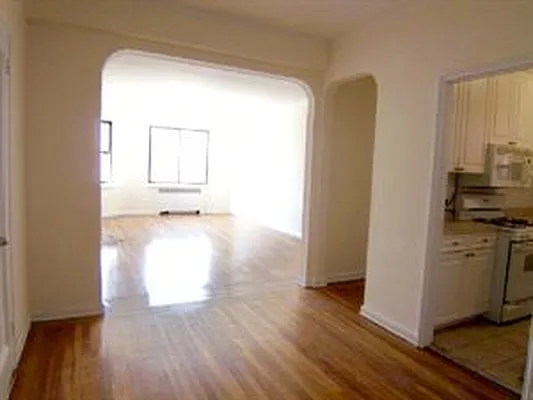 Rented by Douglas Elliman | media 28