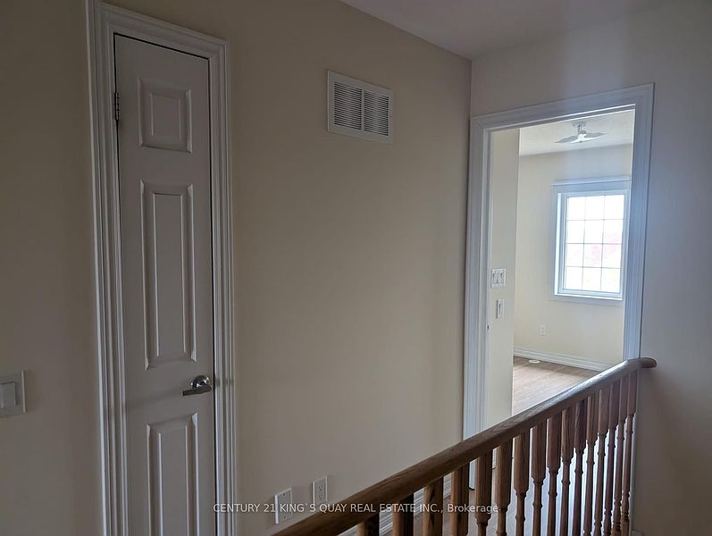 Markham Townhouse for rent - 3 Bedrooms — photo 9