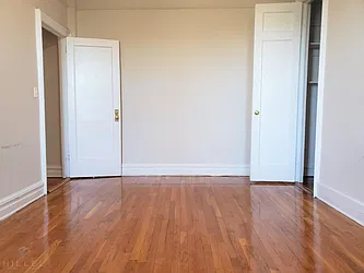Rented by Hillel Realty Group