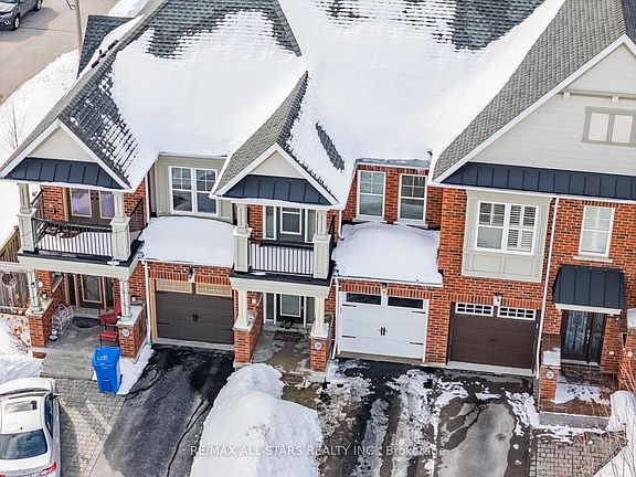 3rd image of 280 Sandale Rd