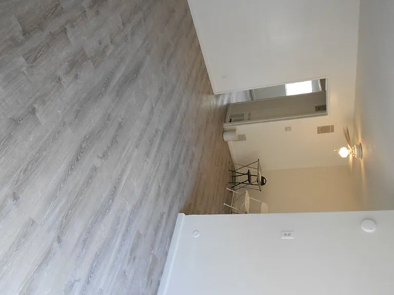 4702 W 17th St — Photo 1
