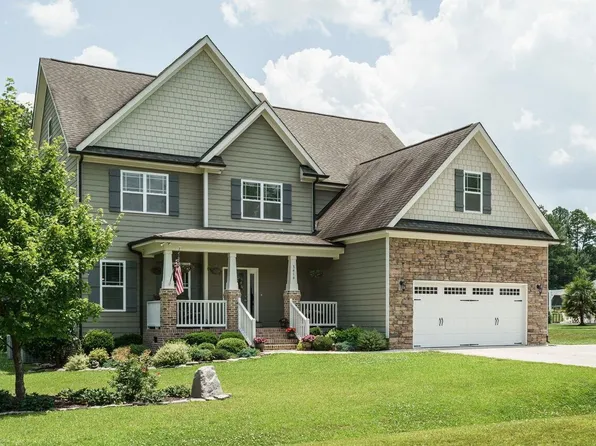 3416 Yellow Buckeye Ln, Zebulon, NC 27597